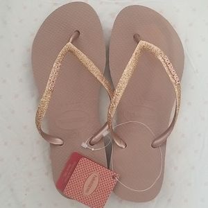 Havaianas gold platform flip flops 7/8